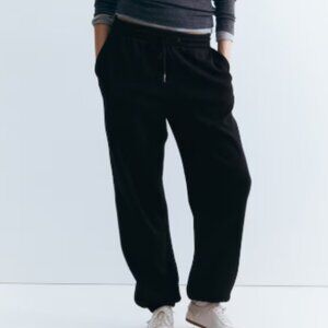 H&M Cotton Blend Relaxed Fit High Waisted Joggers with Pockets - Medium in Black